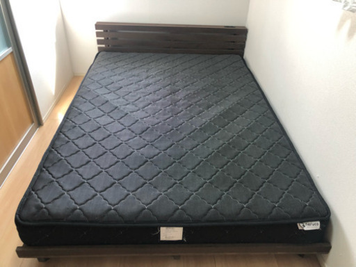 ダブルベッド[マットレス］受け渡し予定者決まりました。