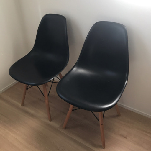 アイアンダイニングテーブルと椅子2脚セット