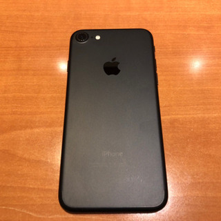 iPhone7 Black 128GB au