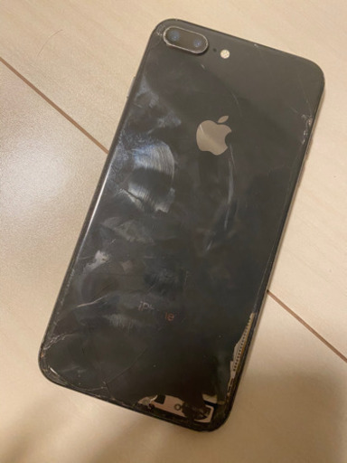 iPhone8プラス