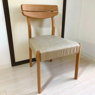 ダイニングテーブルとチェア2脚セット