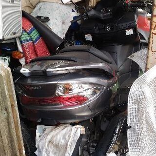 スカイウェイブ250　スカブ　スズキ　スクーターの画像