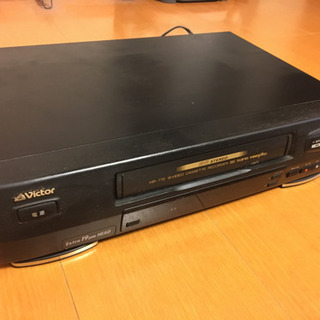 VHSビデオデッキ