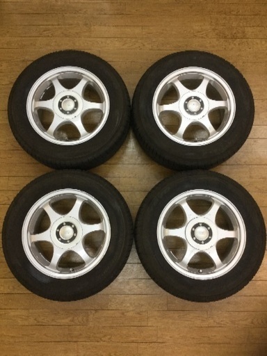 溝あります！ バランス調整済み！ サマータイヤ アルミホイールセット 15インチ 195/65R15