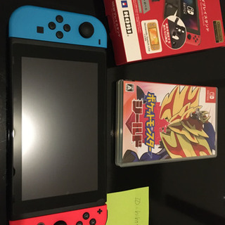 nintendo switch本体+ポケモンシールド+プレイスタンドの画像