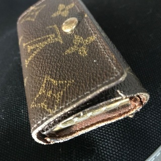 LV ルイヴィトン キーケース モノグラムライン ミュルティクレ4の画像