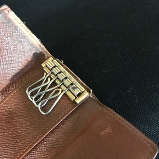 LV ルイヴィトン キーケース モノグラムライン ミュルティクレ4の画像