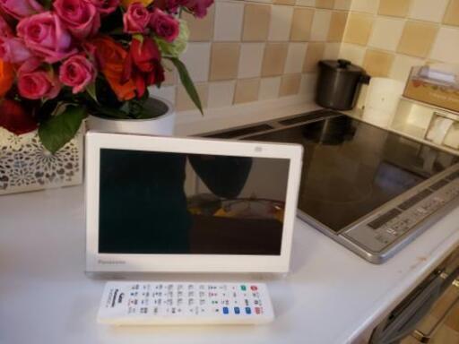 持ち運べるポータブルテレビ【引き渡し済み】
