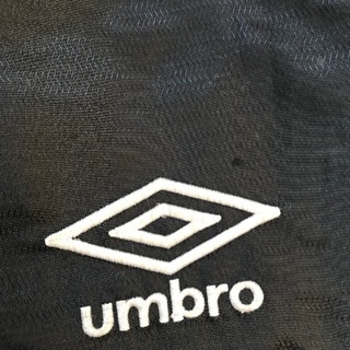 umbro アンブロ サッカーパンツの画像