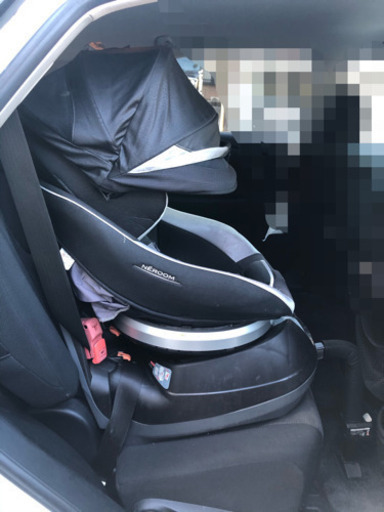 【美品】新生児〜18kg チャイルドシート　コンビ　ネルーム