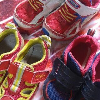 ★中古品キッズシューズ・無料