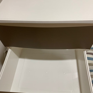 取り外し可能なプラスチック収納棚の画像