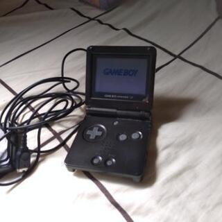 【取引進行中】ゲームボーイアドバンスSpブラック ソフト付きの画像