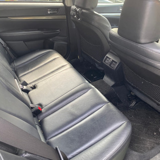 スバル　23年式アウトバック　ナビETC 検20年11月まで　ヒッチメンバーの画像