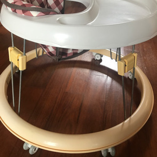 中古歩行器差し上げます。の画像