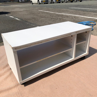 無料！！シンプルコンパクトなキャスター付きテレビ台🌟お部屋が明るく見える白い家具🌟79×35×37㎝の画像