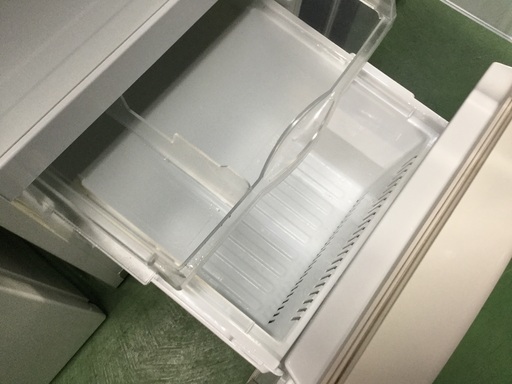 新生活応援　パナソニック　冷蔵庫　138L   2011年製　NR−B143W−W