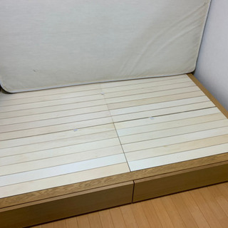 シングルサイズ、KINGSDOWNのベッド