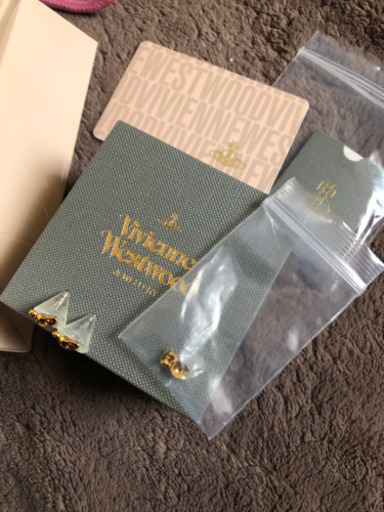 値下げヴィヴィアンウエストウッドのピアス