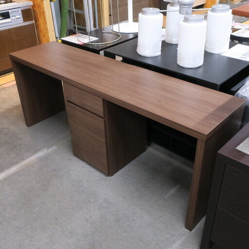 売り切れました4-2【お新古市場】 お電話で3日間お取り置き可能！！ 【新古品】 【展示品】 W1800 ツインデスク 木目調ブラウン