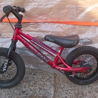 子ども用 足こぎ自転車お譲りします。