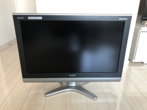 日本製　亀山モデル　SHARP 32インチ　液晶テレビ