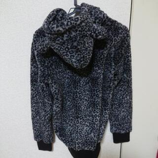 お耳つきパーカー モコモコ！ Mサイズの画像