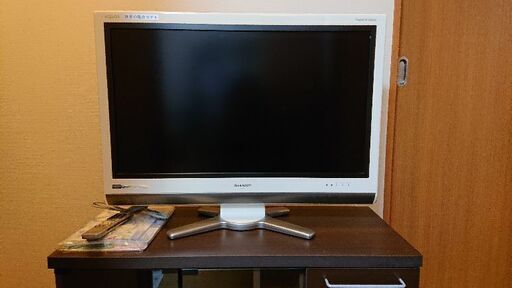 2008年製 32型AQUOS テレビ台セットで