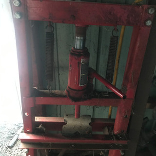 油圧プレス12ton