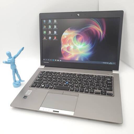 東芝 Corei5 メモリ8GB SSD256GB ノートパソコン マウス付き