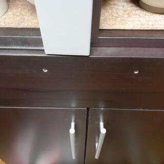 一人暮らし用食器棚(足りないパーツあり)の画像