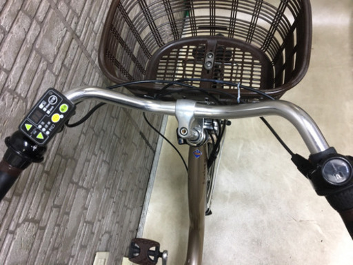 新生活応援SALE 東京23区配達無料　新基準  ブリヂストン　アシスタ　8.7Ah リチウム 電動自転車 中古　26インチ