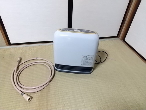 ガスファンヒーター　LPガス用 　小