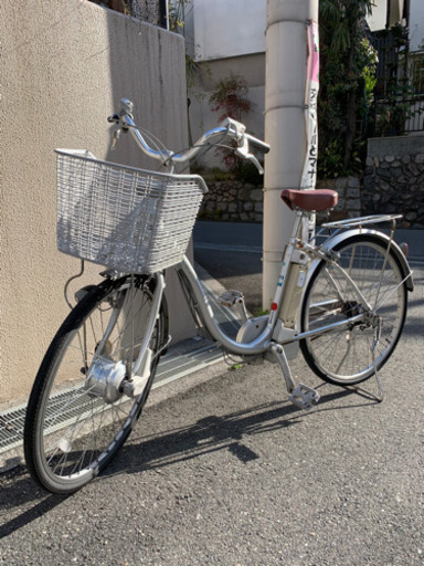 電動自転車26インチ（エネループ）と充電器