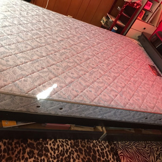 セミダブルベッド あげます
