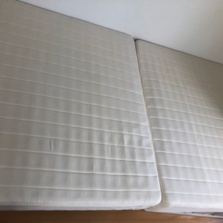 セミダブル　脚付きマットレスの画像