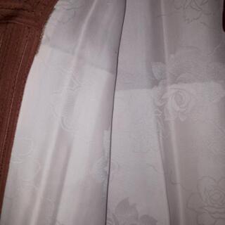 地柄、コートの画像