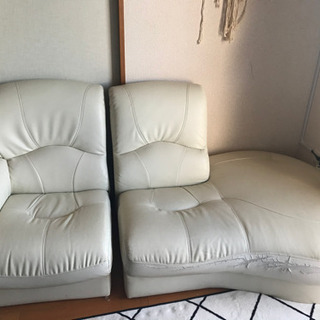 ソファーあげます