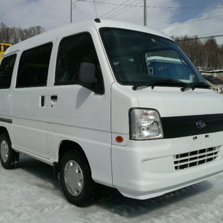 サンバーバン　トランスポーター　５ＭＴ　４ＷＤ　走行少ない　４１...