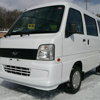 サンバーバン　トランスポーター　５ＭＴ　４ＷＤ　走行少ない　４１０００ｋｍ　キーレス付の画像