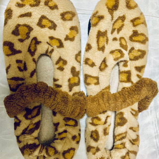 未使用 ルームシューズ スリッパ 豹柄 ヒョウ チーター