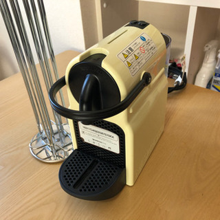 ネスプレッソ　コーヒーメーカー　