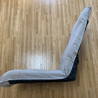 ニトリ コンパクトにたためる座椅子(ライン15) の画像