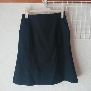 レディーススーツの画像