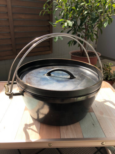 値下げ‼︎ユニフレーム  10インチ ダッチオーブン コールマン収納袋ありアウトドア