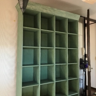 アンティーク 本棚 大型 引き取り可能な方の画像