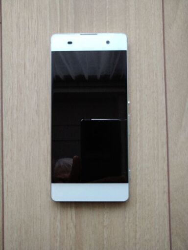 超美品Xperia XA Dual F3116／White　SIMフリー（海外モデル）