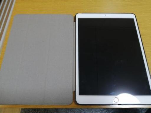 iPad pro 第2世代　10.5　WIFI64G