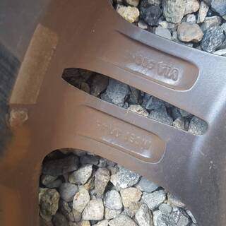 軽自動車甩タイヤ＆ホイールの画像