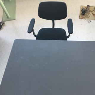 ★中古★事務デスク＋チェアのセットの画像